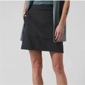 Athleta Vienna Cargo Skort in Black